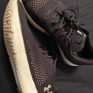 Under Armour Sneakers